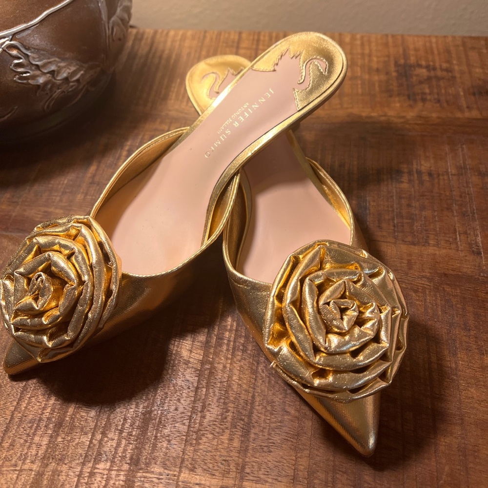 NWOB $129 Antonio Melani x Jennifer Sumko Jensy Metallic Flower Dress Mules - Picture 6 of 10